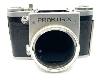 Pentacon Praktisix Mittelformatkamera mit Pentacon Six 6x6 Analogkamera