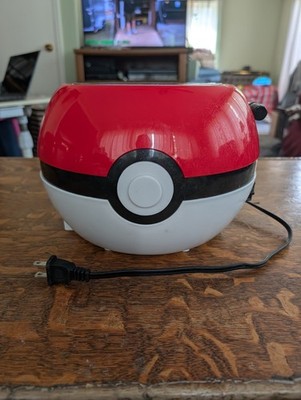 Pokemon Pokeball 2 SliceToaster Toasts Design Into Toast