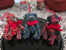Lot Of 3 White Barn Candle Co Plush Plaid Bears Ornament Minis 3" Seated EUC