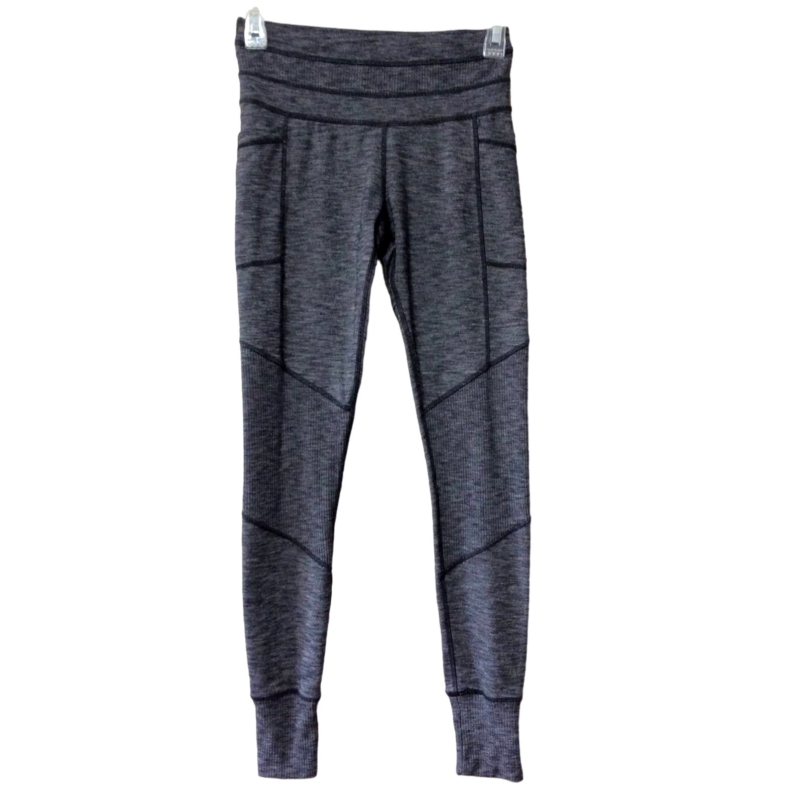 Athleta Excursion Heathered Tight Pockets Athleis… - image 1