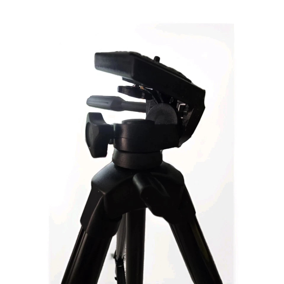 Trípode Vanguard TRIKON CK sin bolsa ni estuche. Caja original de 18" a 48" parece sin usar en muy buena condición Foto 2 de 4