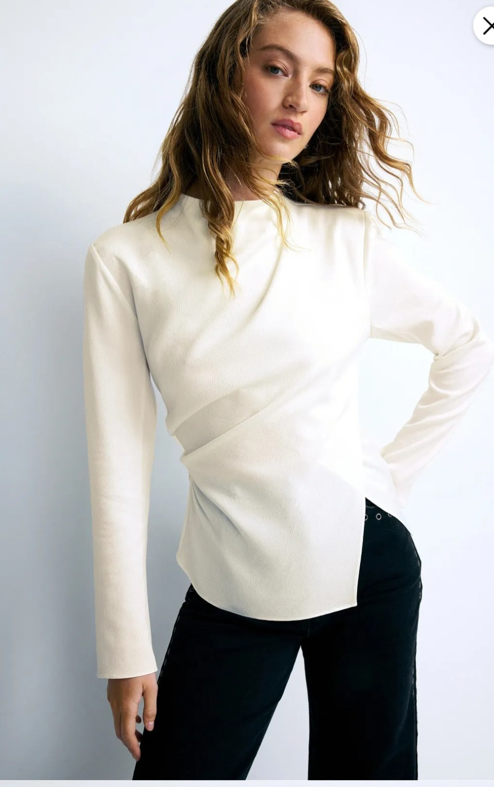 A.L.C Kay Top Off-White Top Crewneck Size 2 MSRP $375