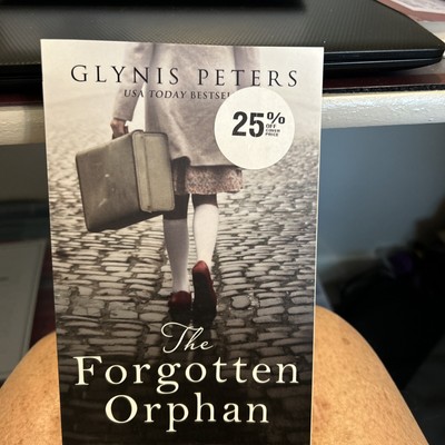 The Forgotten Orphan by Glynis Peters