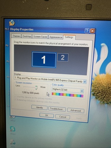 Acer Travel Mate 6592 C2D T7300 2GB 750GB Windows xp pro sp3 (one key defective) - Picture 5 of 18