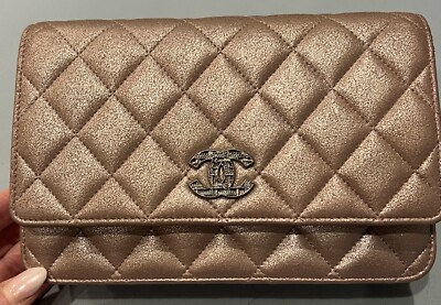 Chanel Metallic Iridescent Pink Wallet on Chain Silver HW | eBay Chanel Metallic Iridescent Pink Wallet on Chain Silver HW | eBay