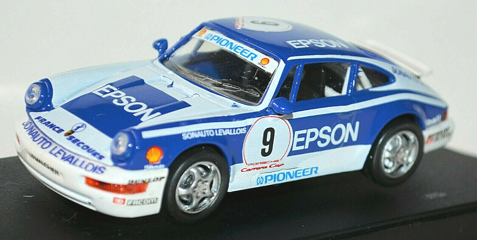 Porsche Carrera 911 EPSON # 9 Carrera Cup France 1991 1:43 Vitesse