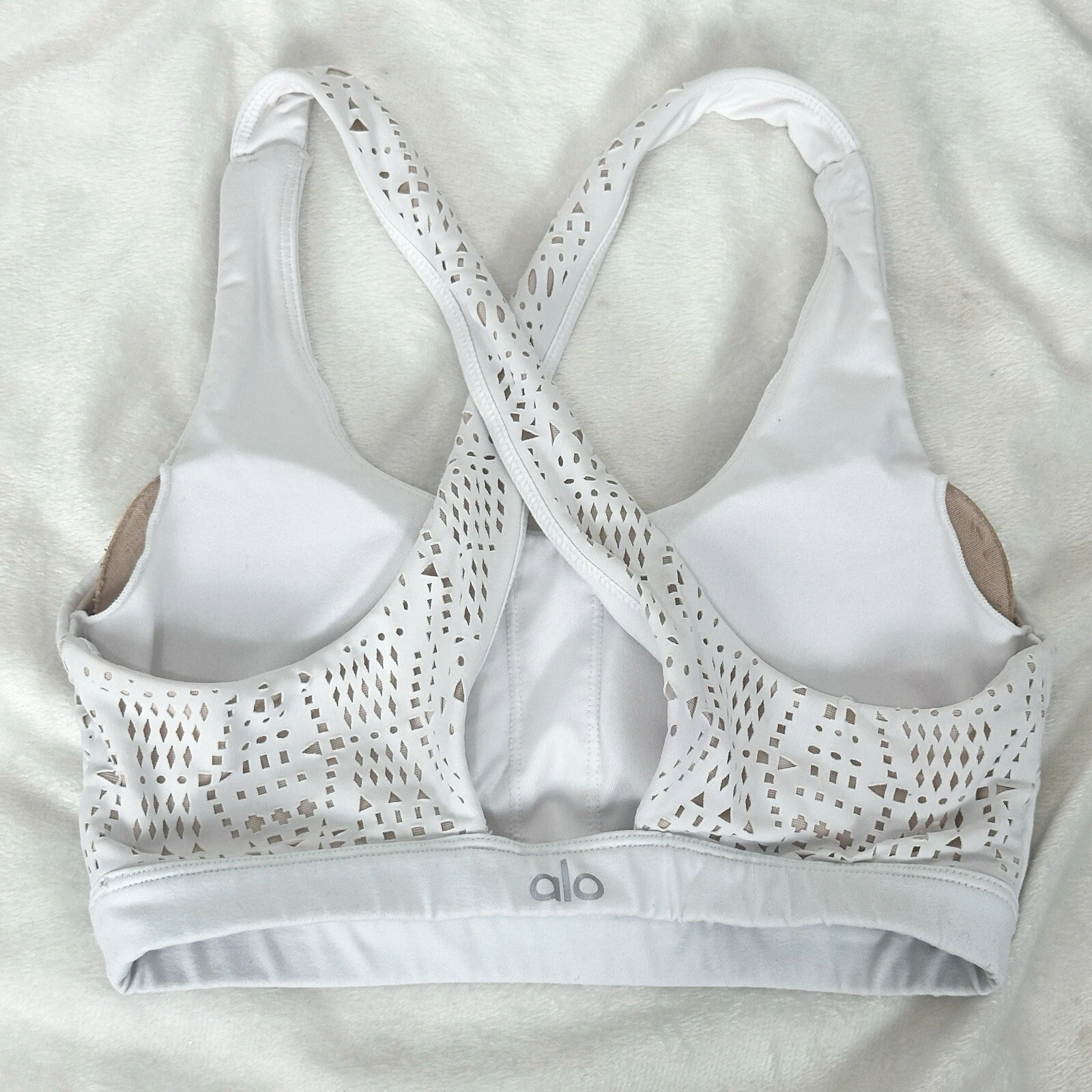 alo-yoga patina laser cut sports tank-bra