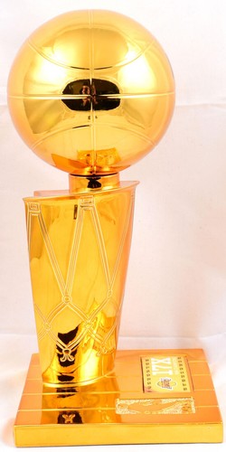 Mini trofeo de la NBA autografiado de 12"" Magic Johnson Los Angeles Lakers-Beckett con holo - Imagen 3 de 6