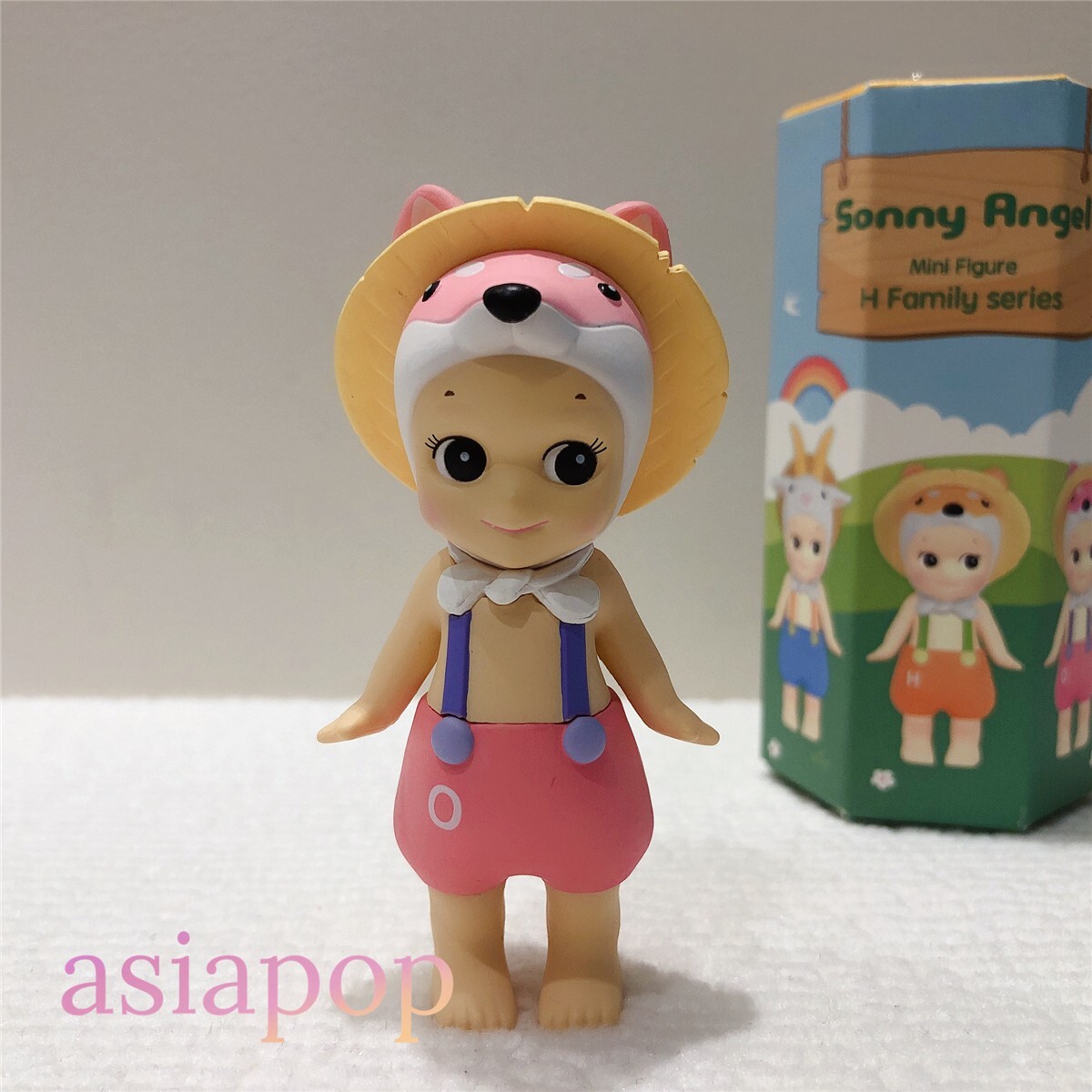 Authentic Sonny Angel H Family mini figure little O Designer toy