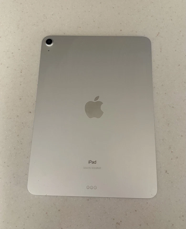 Apple iPad Air 4 Silver , 64GB, Wi-Fi &  - Image 3 of 3