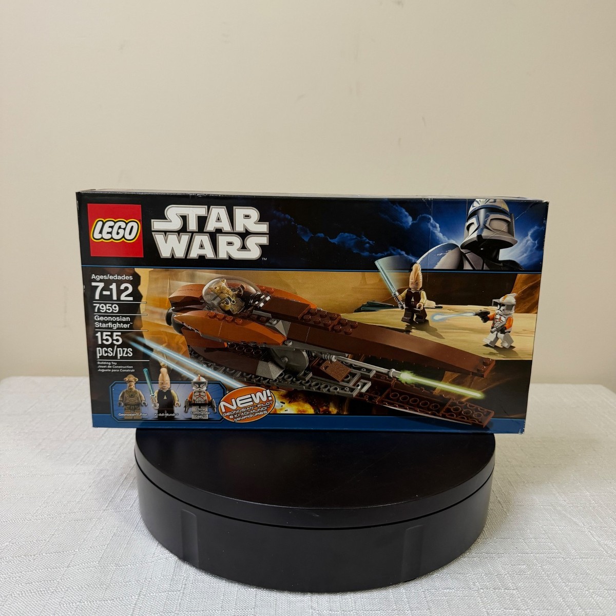 LEGO 7959 Star Wars: Geonosian Starfighter (New Sealed In Box