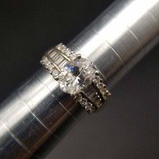 Cubic Zirconia Gorgeous 925 Silver Vintage Ring Art Deco Elegant and