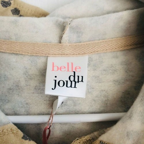 Nueva sudadera con capucha pulóver con estampado de leopardo Belle Du Jour para mujer talla pequeña - Imagen 2 de 7