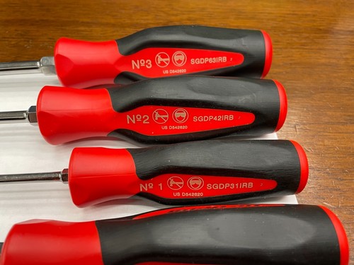 Snap-on Tools USA NEW 6pc RED Soft Grip Combination Screwdriver Set SGDX60BR - Picture 10 of 11