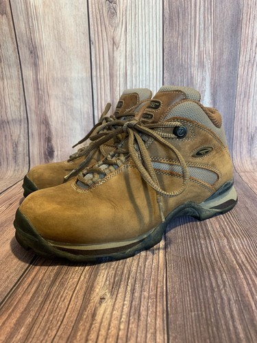hiking boots size 5.5
