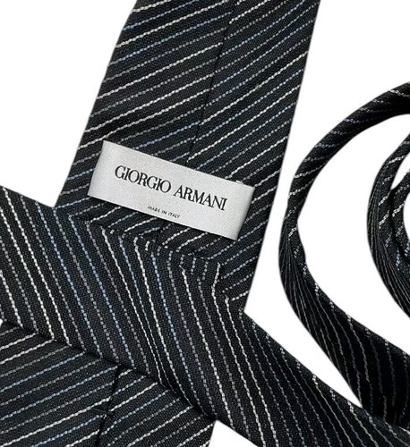 GIORGIO ARMANI Men's 100% Silk Necktie LUXURY Tie Black Striped W:3.5" EUC - Picture 2 of 4