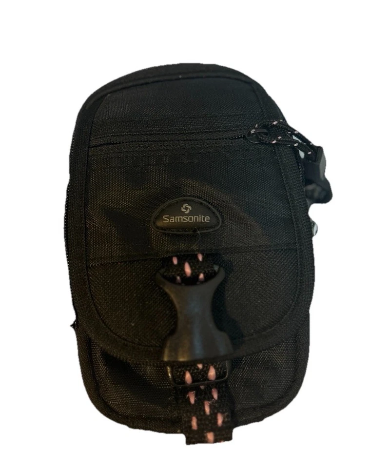 Vintage Samsonite Pink & Black Compact Camera Bag – Small Padded Case with Strap - Image 2 of 4