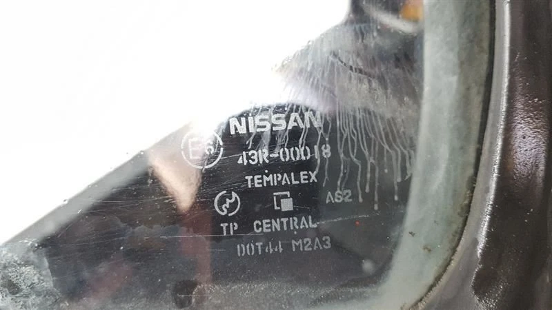 Vidrio de ventilación de puerta trasera izquierda para conductor compatible con 95-96 Infiniti G20 642908 Foto 4 de 4