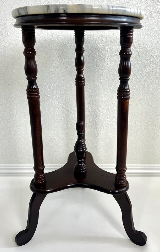 Mesa grande americana francesa campestre caoba redonda con pedestal superior de mármol 28" Foto 3 de 4