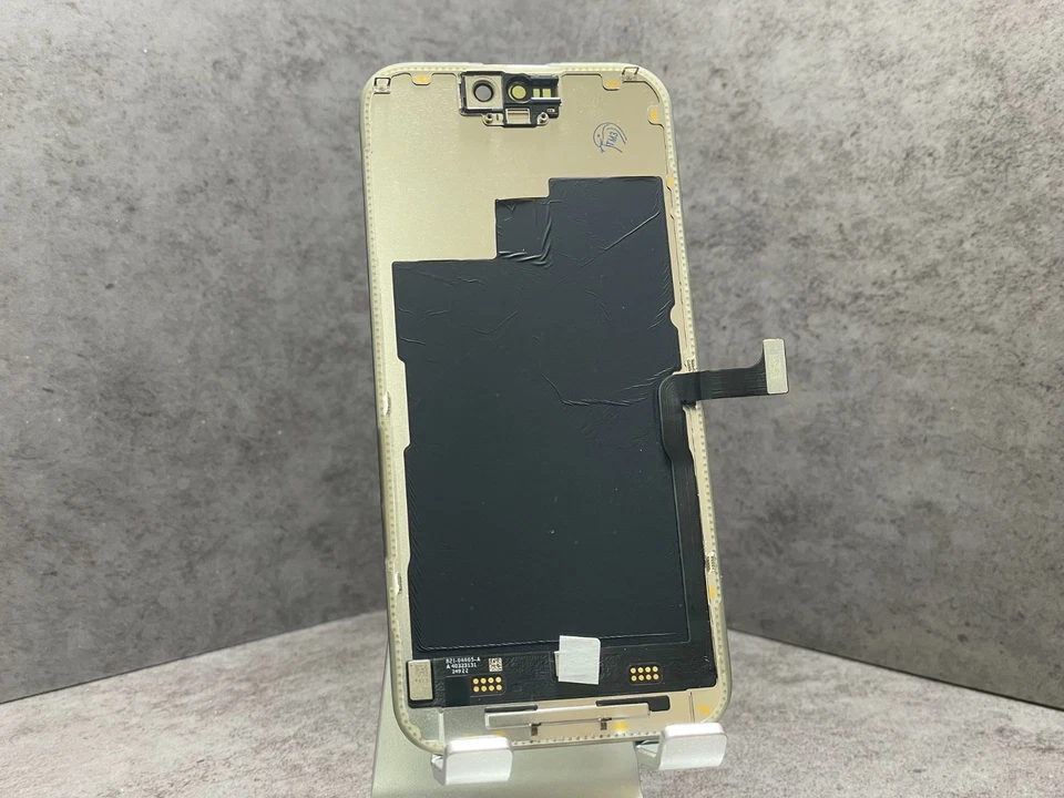 Schermo iPhone 15 Pro Originale - Ricondizionato Standard🔹 - Image 4 of 4