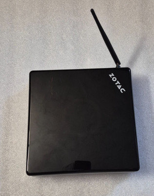Zotac ZBox Mini PC i3-3120M / 8GB Arbeitsspeicher / Win10 / SSD