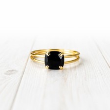 Anillo de ónix negro corte cojín chapado en oro doble banda minimalista anillo llamativo