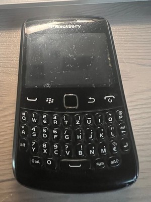 BlackBerry Curve 9350