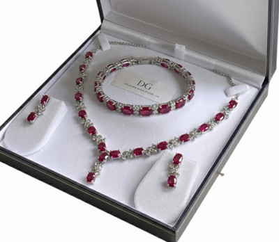 Weißgold-Finish Liebe & Küsse roter Rubin erstellt Diamant Halskette Set Armband