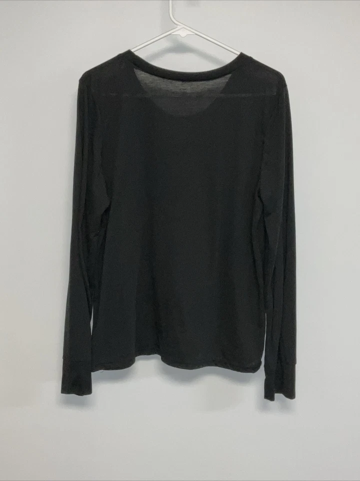 The Grinch Long Sleeve T-Shirt Women’s Extra Large Black.   10673 - Image 2 of 3