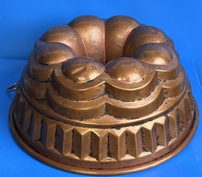 Antique Solid Copper Tin Lined Bundt Cake Pan Mold 10 