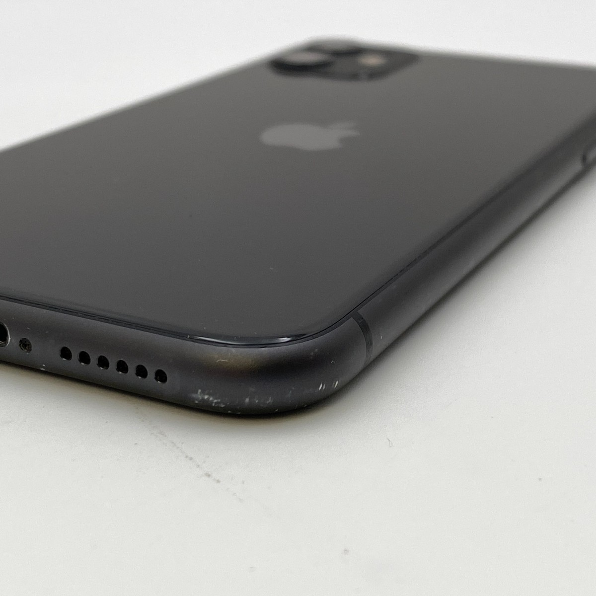 Apple iPhone 11 - 64GB - Black (Unlocked) - Fair Condition | eBay