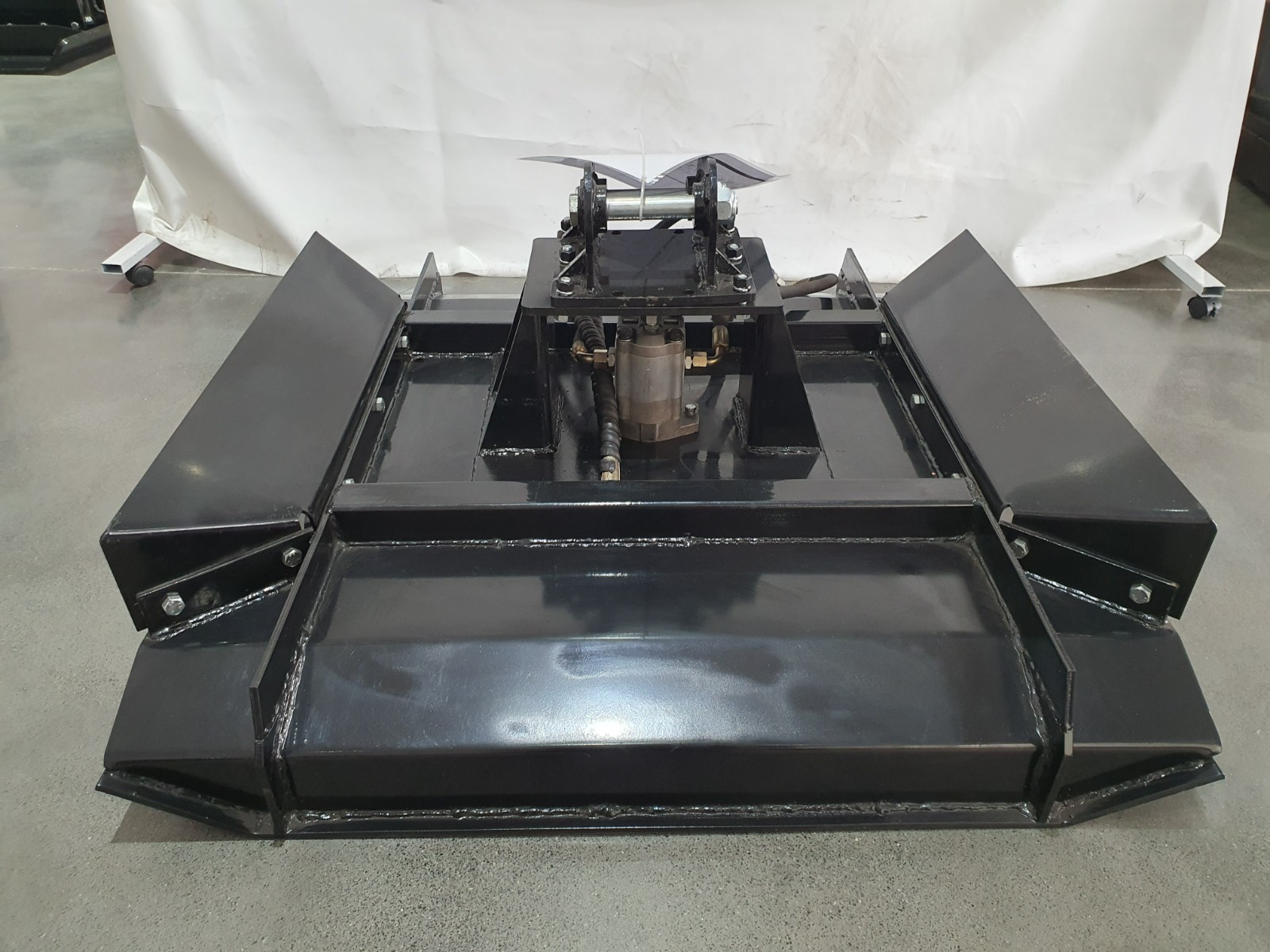 AGT 35in Brush Cutting Rotary Mower Mini Excavator Attachment for H15/H12 Digger