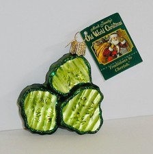 2013 PICKLE CHIPS - OLD WORLD CHRISTMAS BLOWN GLASS ORNAMENT - NEW 28105