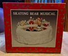 ​Vintage Christmas Around the World Musical Skating Bear Music Box — photo 3