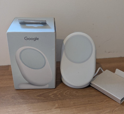 Google Pixelsnap-Ladegerät mit Standhalterung - Weiß - NEU & in OVP