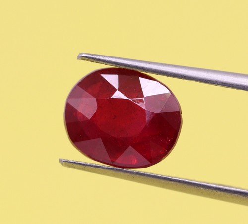 4.49 Ct Natural Loose Red Ruby 10 x 8 mm Oval Cut Faceted Thailand Gemstone - Picture 9 of 18