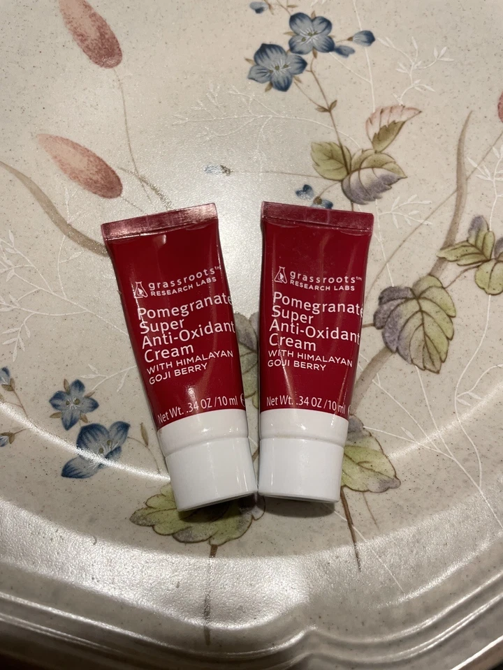 Crema súper antioxidante de granada de colección Grassroots Research Labs con Goji 2 Foto 3 de 4