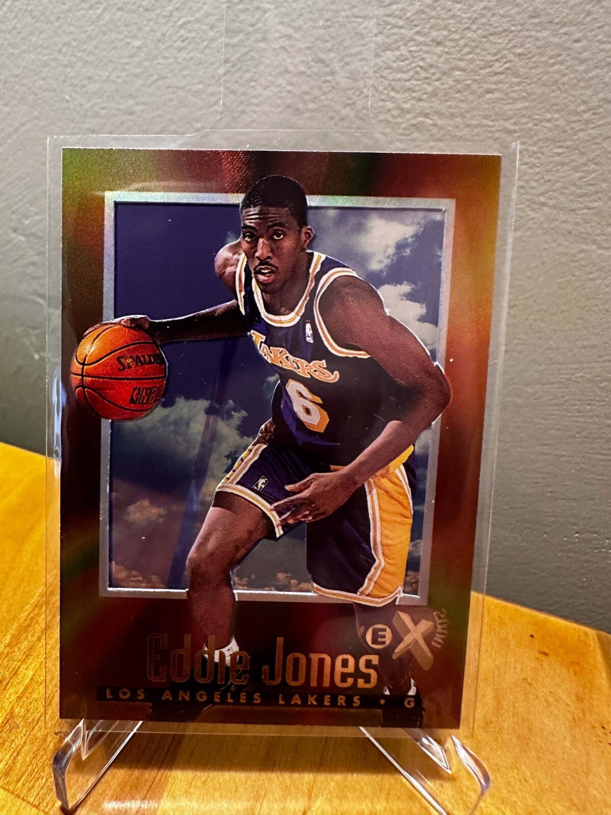 1996-97 Skybox E-X2000 Eddie Jones #31- NM+