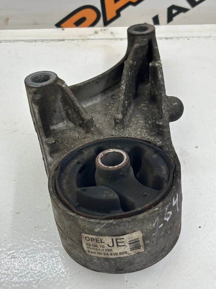 2010 VAUXHALL MERIVA B 2010 1.4 PETROL FRONT ENGINE MOUNT BRACKET 24459803 - Image 2 of 4