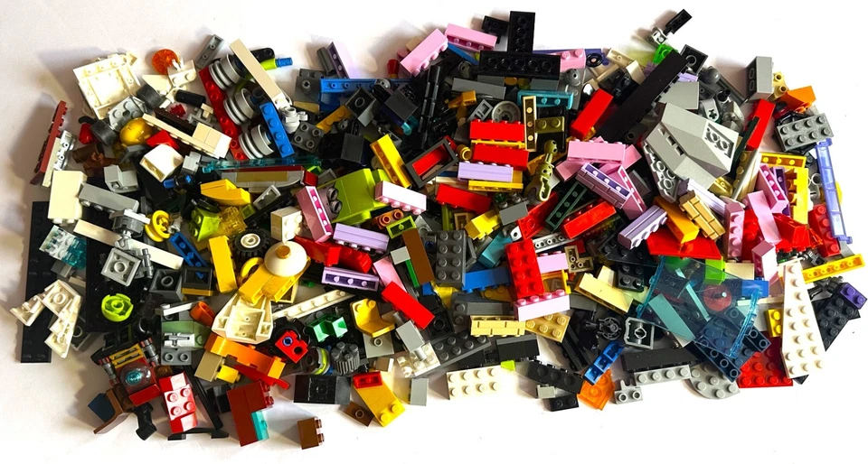 Lot of 5 Lego Packages Includes Base Plates Bricks and Lots of Pieces & Parts - Image 3 of 4