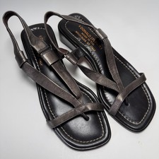 Donald J Pliner Sandal Womens Size 6 Brown Leather Thong Slip On Italy