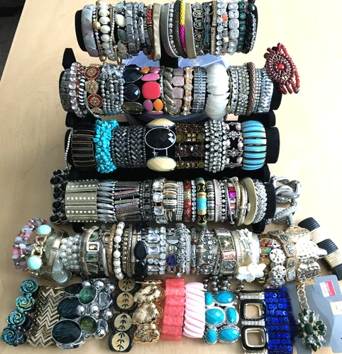 125+ Vintage Costume to Fashion Jewelry lot Bracelet Bangle Enamel Stretch BIG