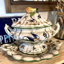 Grande soupière Capodimonte signée- Couronne N décor oiseaux  Made in Italy 1950