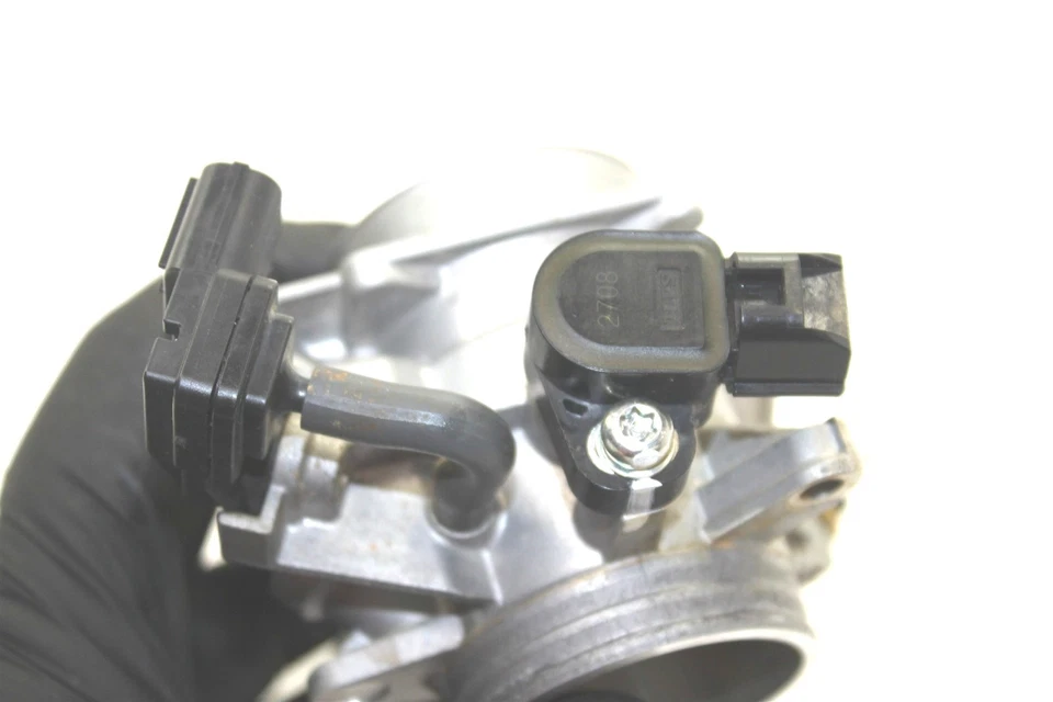 Yamaha YZ250FX 2022 OEM cuerpo del acelerador con TPS B7B-13750-01-00 Foto 2 de 4