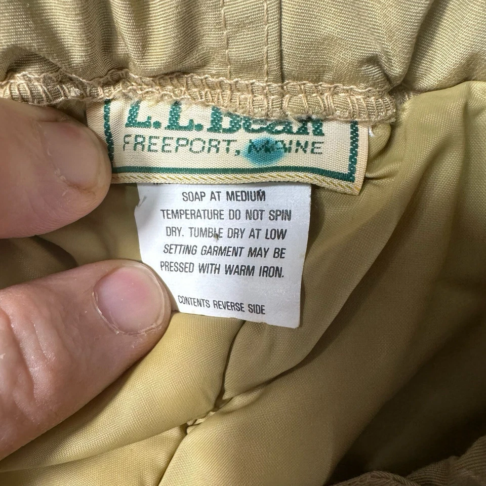 Vintage 90s LL Bean Nylon Snow Pants Womens 31x27 Tan Nylon Full Side Zip Off - Image 3 of 4