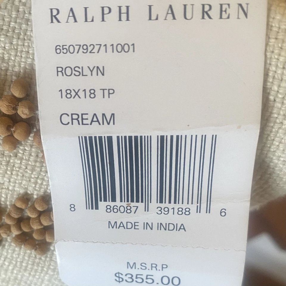 NUEVO CON ETIQUETAS ALMOHADA DECORATIVA CON CUENTAS RALPH LAUREN ® "ROSLYN" 18" X 18" PRECIO DE VENTA SUGERIDO POR EL FABRICANTE - $355.00 Foto 3 de 4