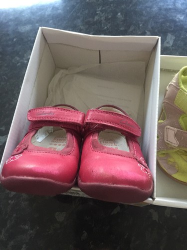 first shoes size 4 Clarks and sandals Timberland s 4.5 - Picture 2 of 7