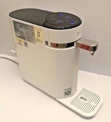 LG PuriCare Wasseraufbereiter - WD302AW --> Tankless - 2 Schichten UV Sterilisation Pflege