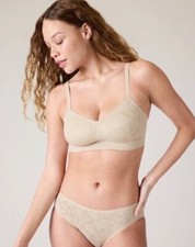 ATHLETA Ritual Lace Adjustable Bra A-C  Beige Nude Small  819573 NEW