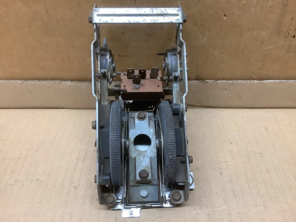 1968-1972 C3 Corvette Original GM Console Conjunto de Controle de Aquecedor Mostradores Funcionam Fabricante de Equipamento Original - Imagem 4 de 4